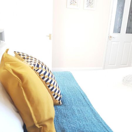 K Suites - Alder Road - Free Parkingサウサンプトン エクステリア 写真